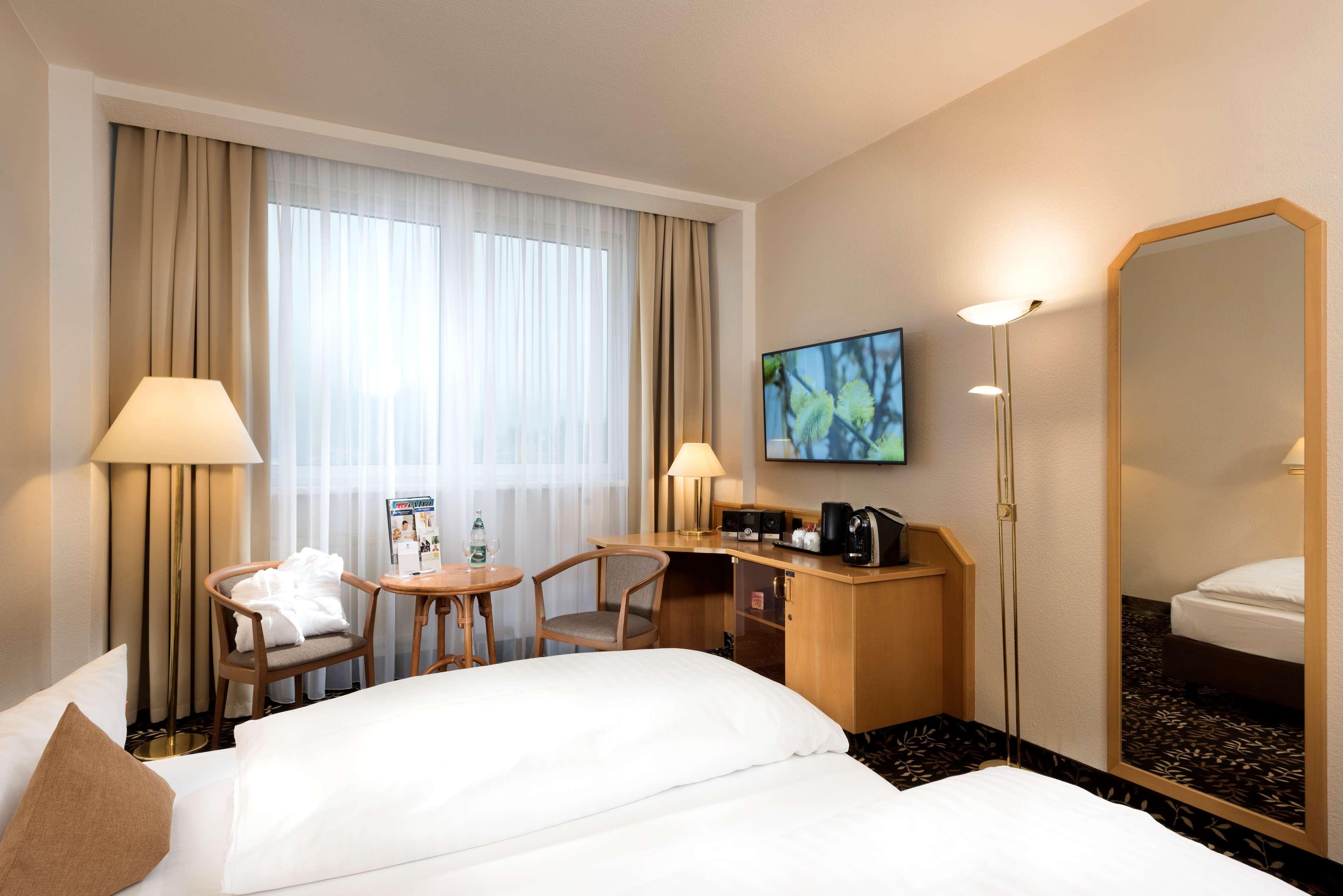 Western Ahorn – Adults Only Oberwiesenthal