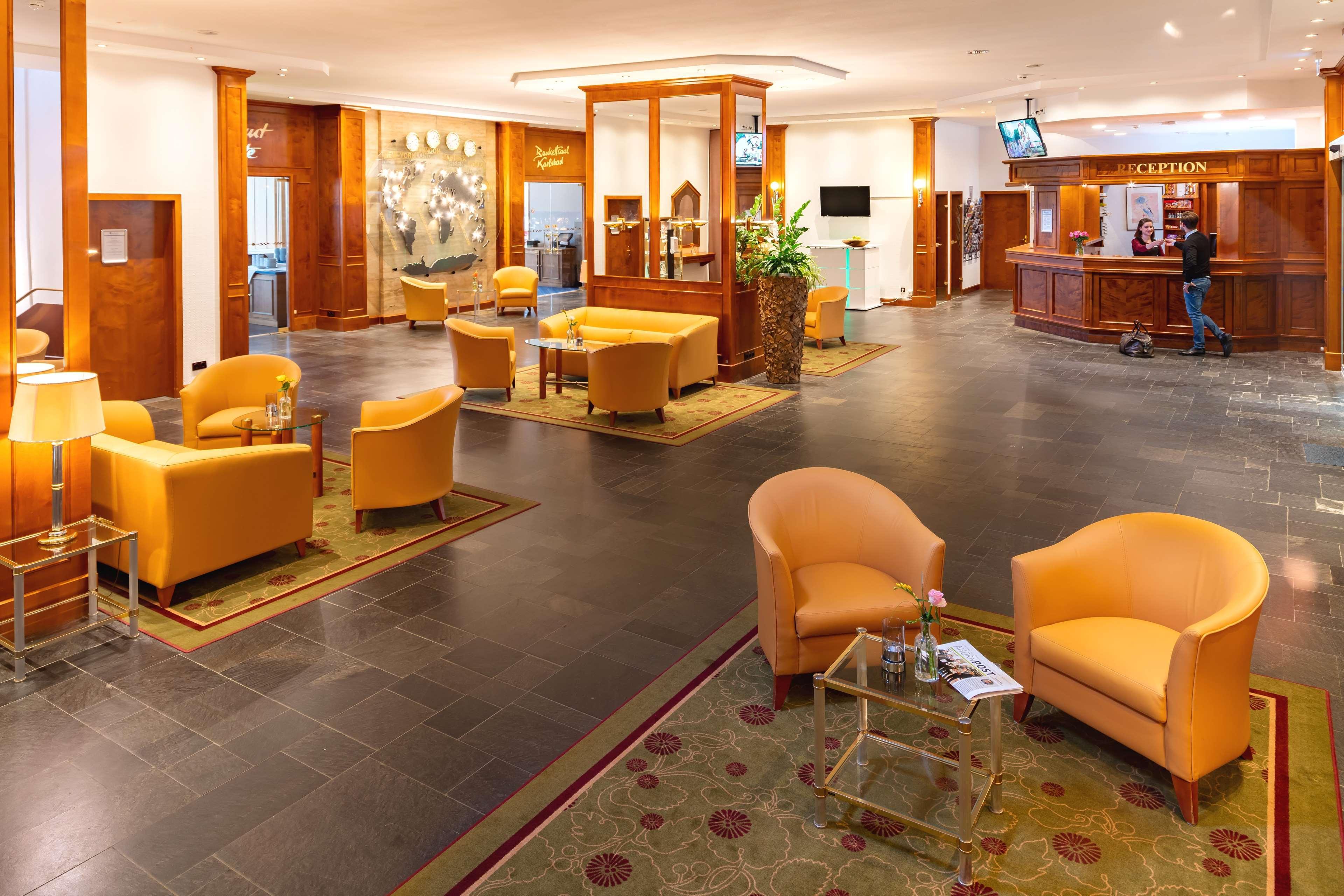 Western Ahorn – Adults Only 4*